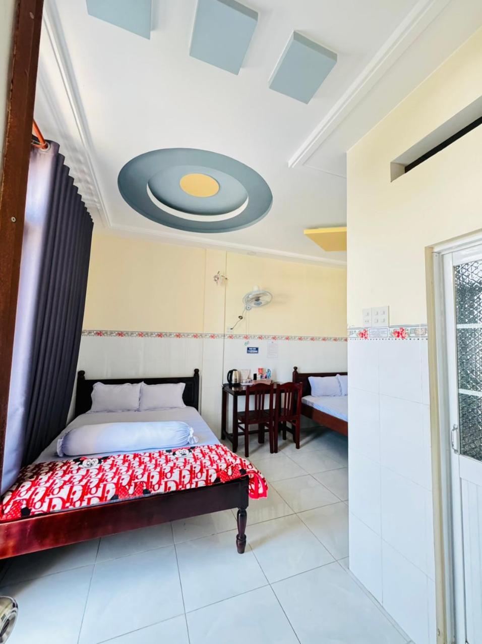 Nha Nghi Thanh Xuan- Co Cho Thue Xe May Va Xuat Hoa Don Ap Dong An Экстерьер фото